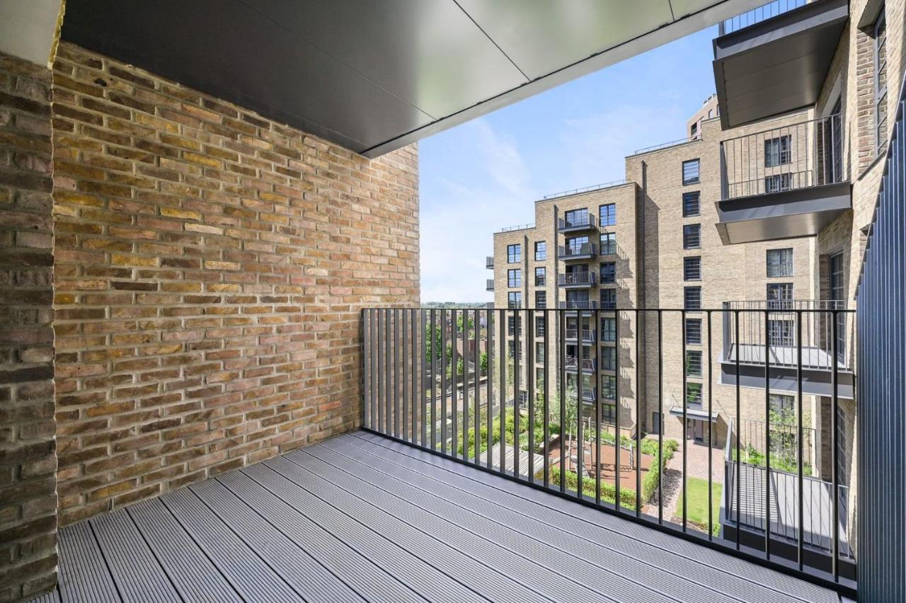 Modern And Chic Apartments At Ferrum Near Wembley Park Londra Exterior foto