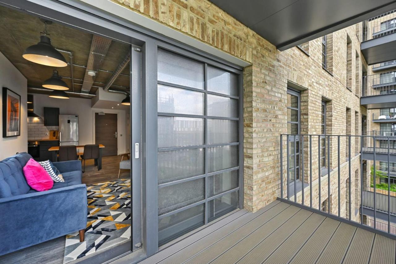 Modern And Chic Apartments At Ferrum Near Wembley Park Londra Exterior foto